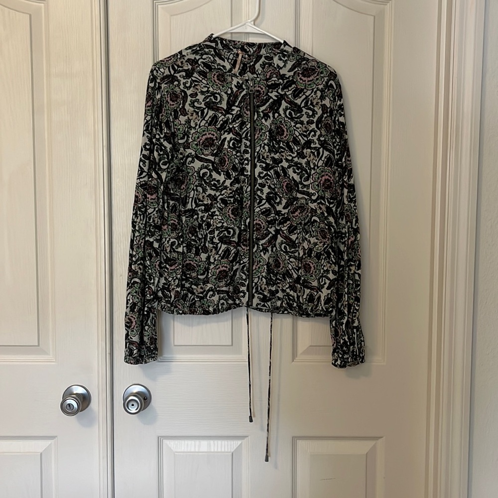 Free People floral print lightweight sweater jacket small